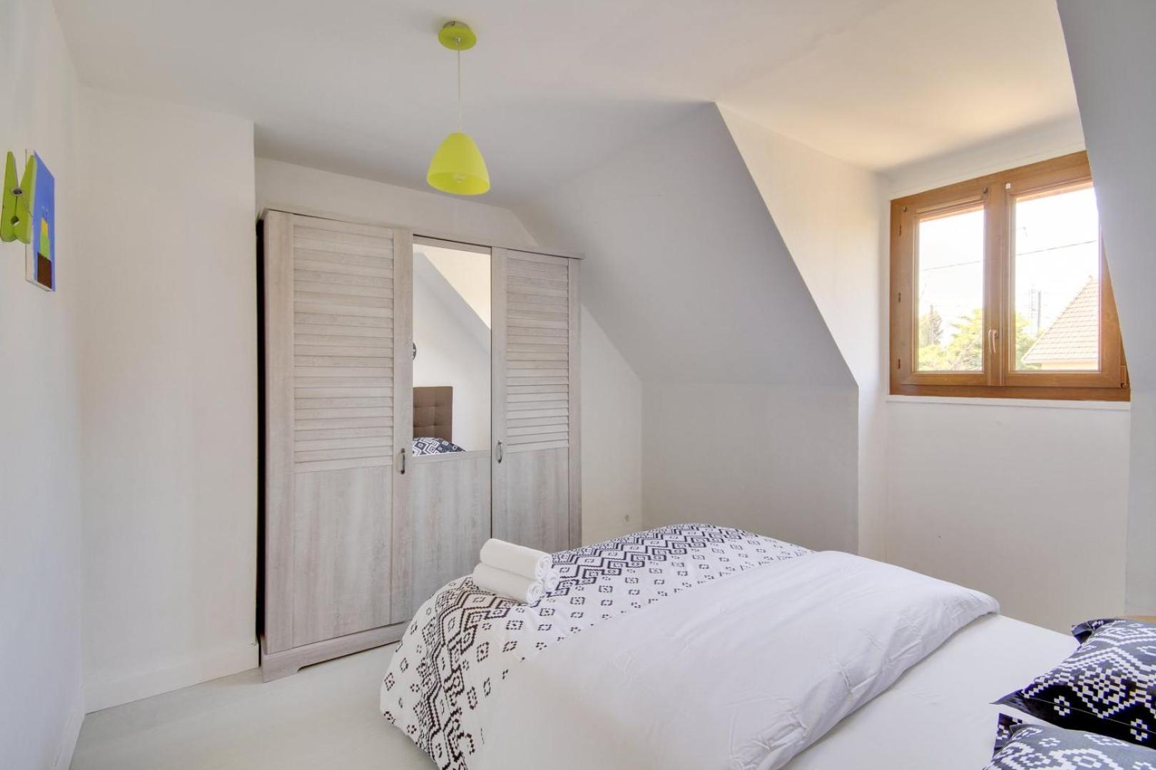 Authentique Demeure Familiale A Neuilly-Sur-Marne Hotel Buitenkant foto